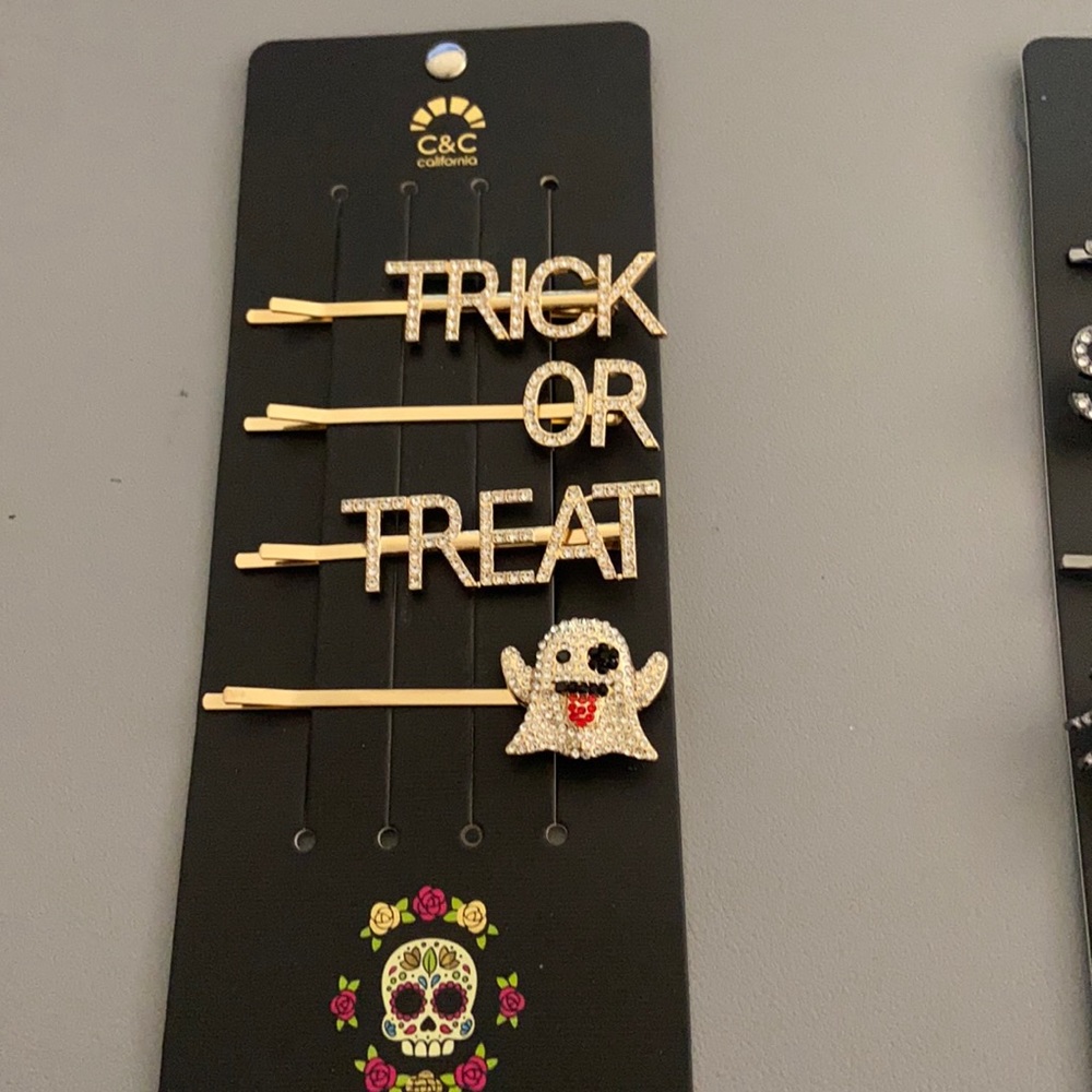 Halloween bobby-pins